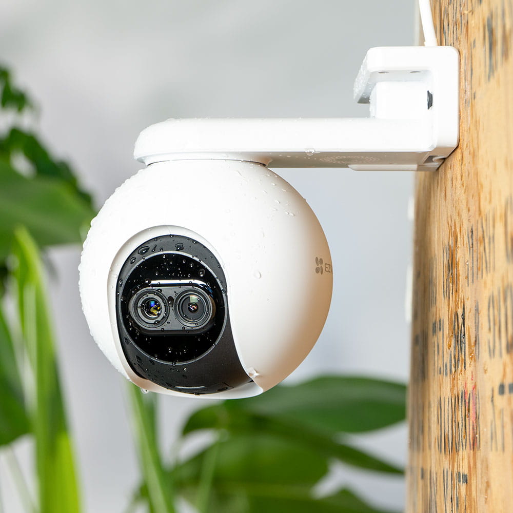 Camera wifi xoay ngoài trời EZVIZ C8PF 2mp ( 2 ống kính )