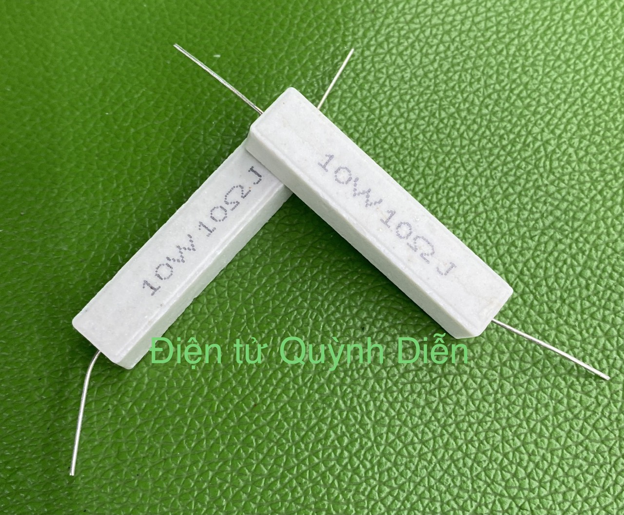 Combo 10 Trở Sứ 10W 10R Chân Đồng, Điện Trở Công Suất, Linh Kiện Điện Tử