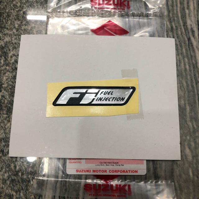 Tem dán chử nổi " Fi " zin nhập suzuki indo