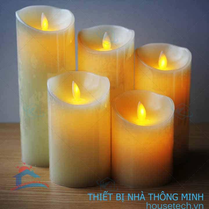 Electronic candles