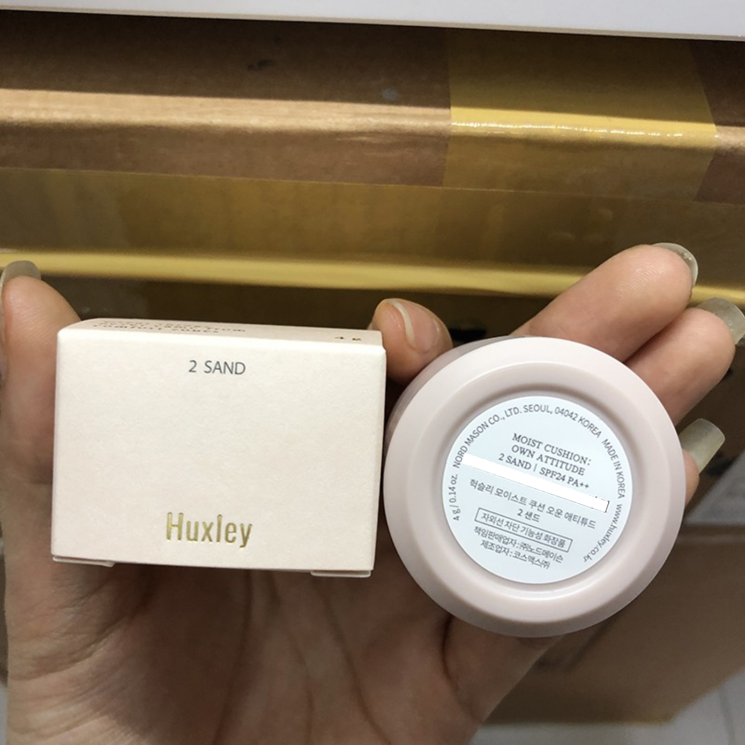 Phấn Nước Huxley Moist Cushion Own Attitude Mini 4g