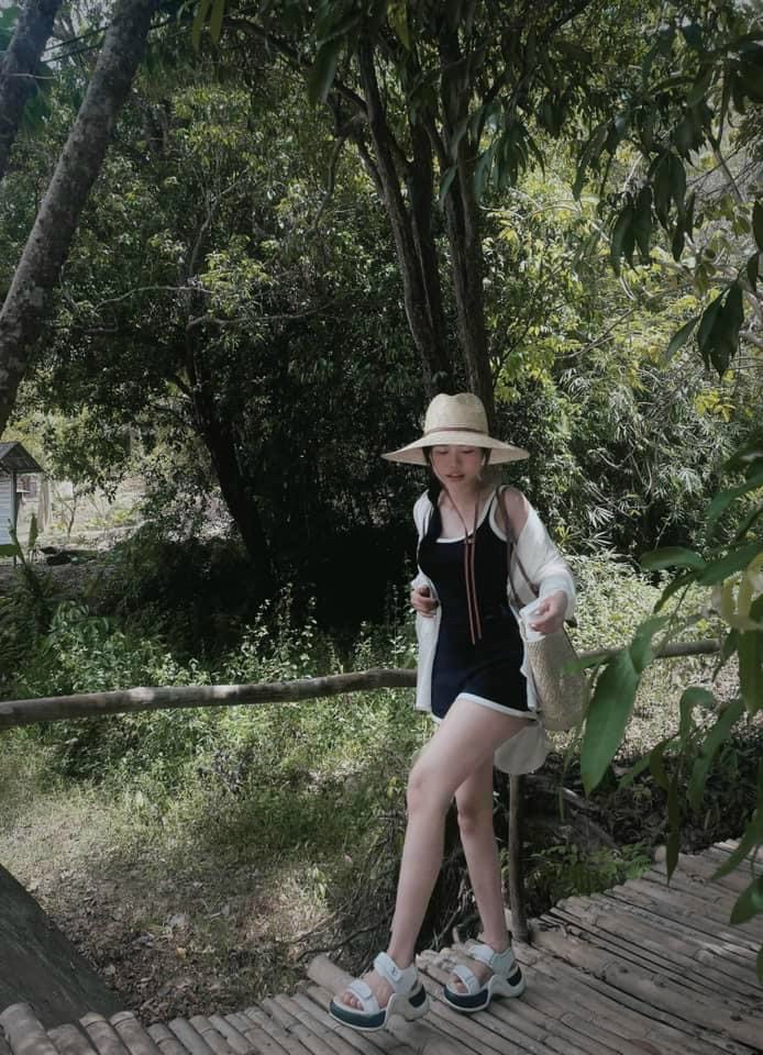Jumpsuit kèm khoác sơ mi siêu hot