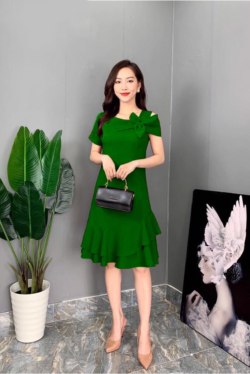[HCM]đầm đuôi cá kèm hoa