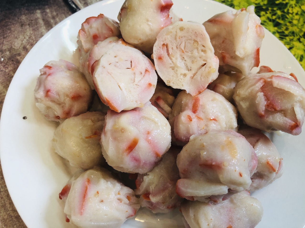 Tôm hùm viên thả lẩu EB gói 500g