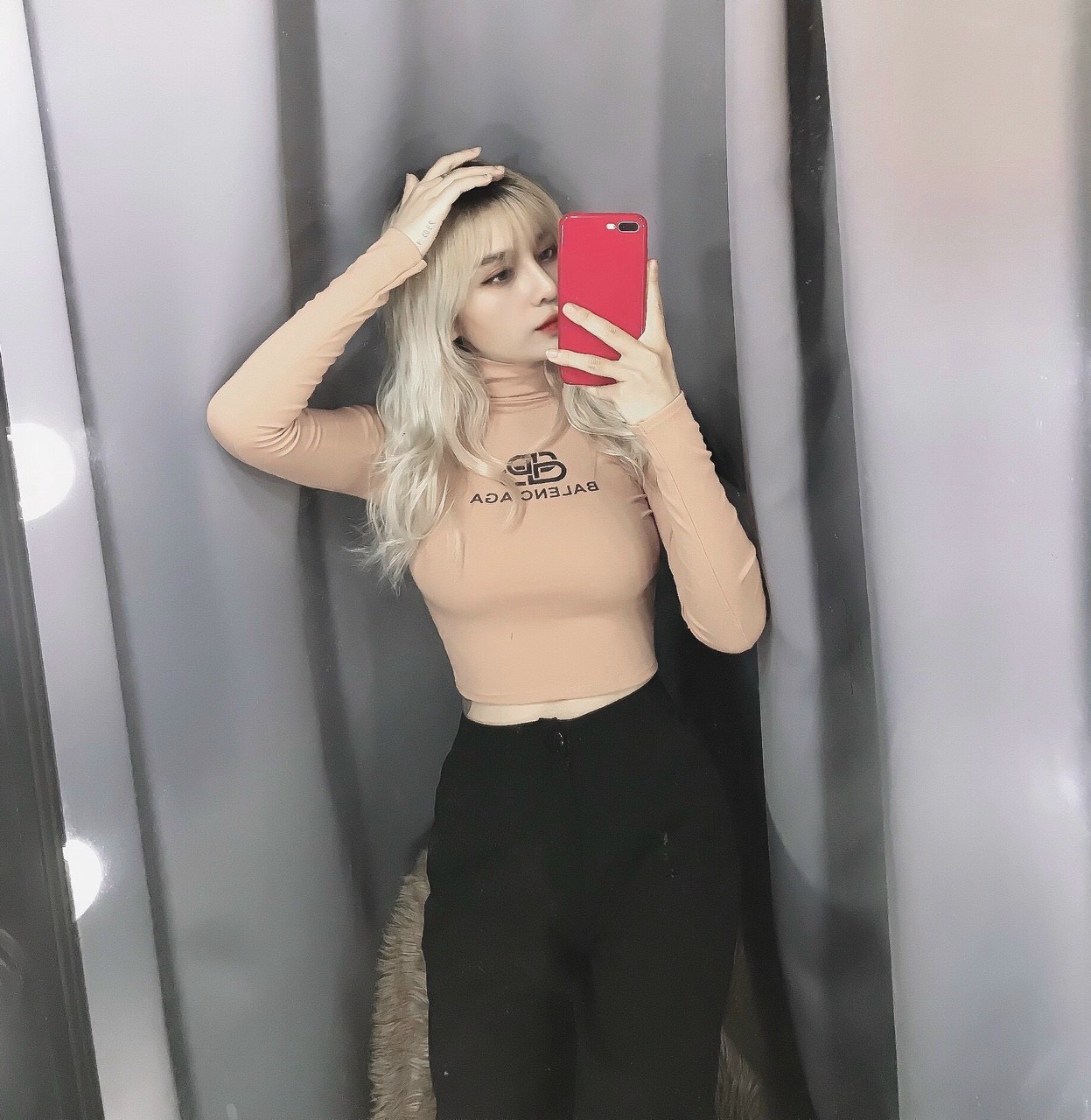 Áo kiểu croptop tay dài cổ lọ in chữ trước ngực cực xinh , chất thun bozip mềm mịn dày dặn ( ảnh thật )