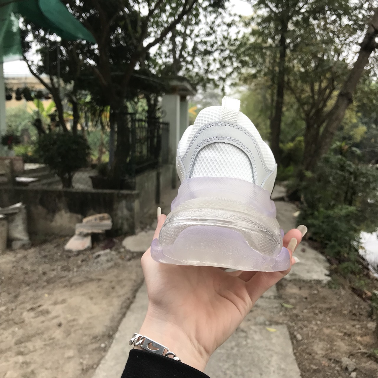 Giày thể thao Sneaker Ba len đế khí trắng trong