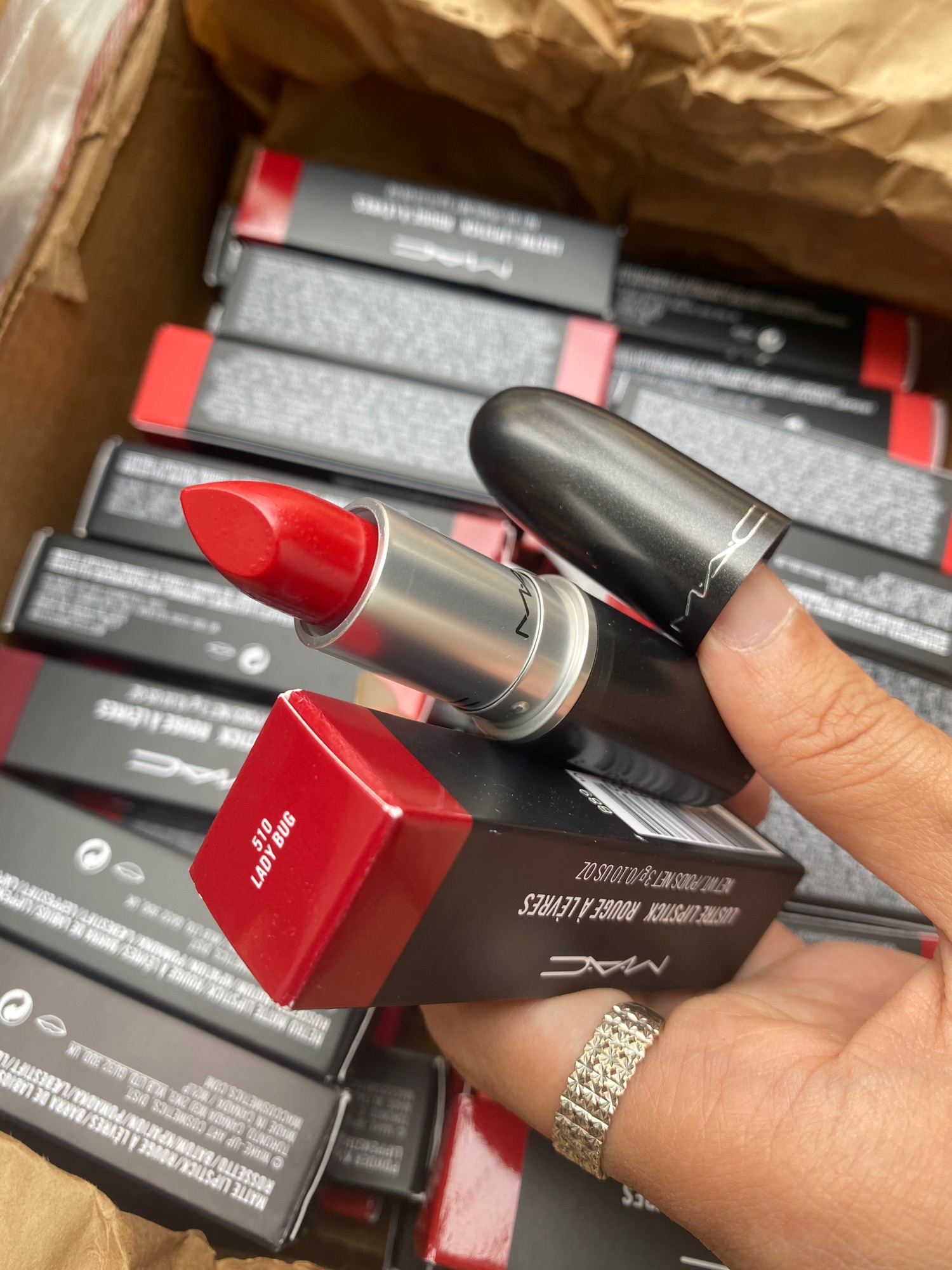 [HCM](Auth) Son Mac 510 Lady Bug màu đỏ hồng