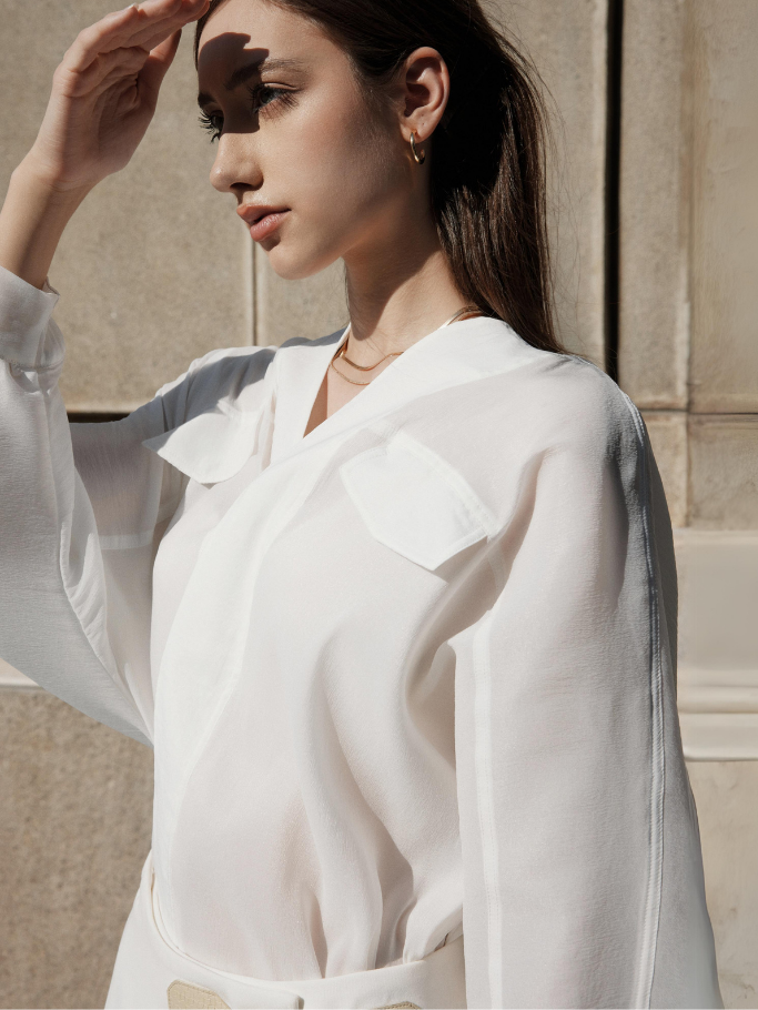 COCO SIN - Áo Tơ Xốp Trắng Tay Dài