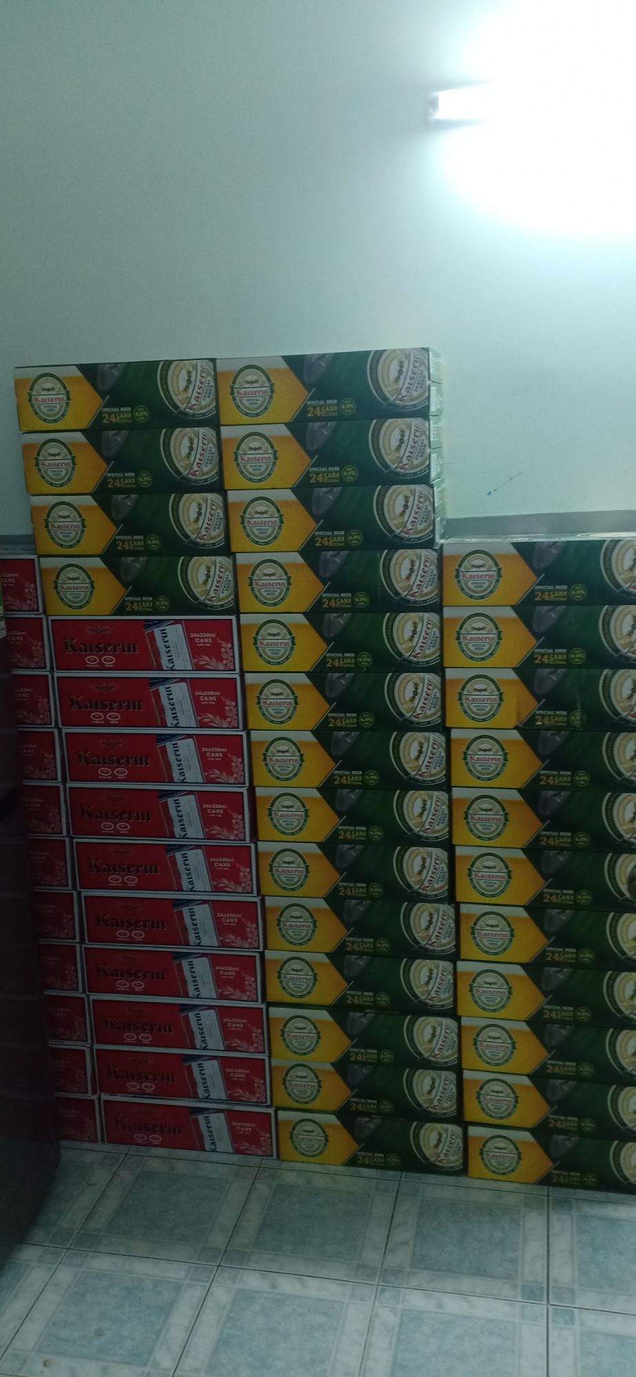 Bia Đức Kaiserin Special Date tháng 02/2021