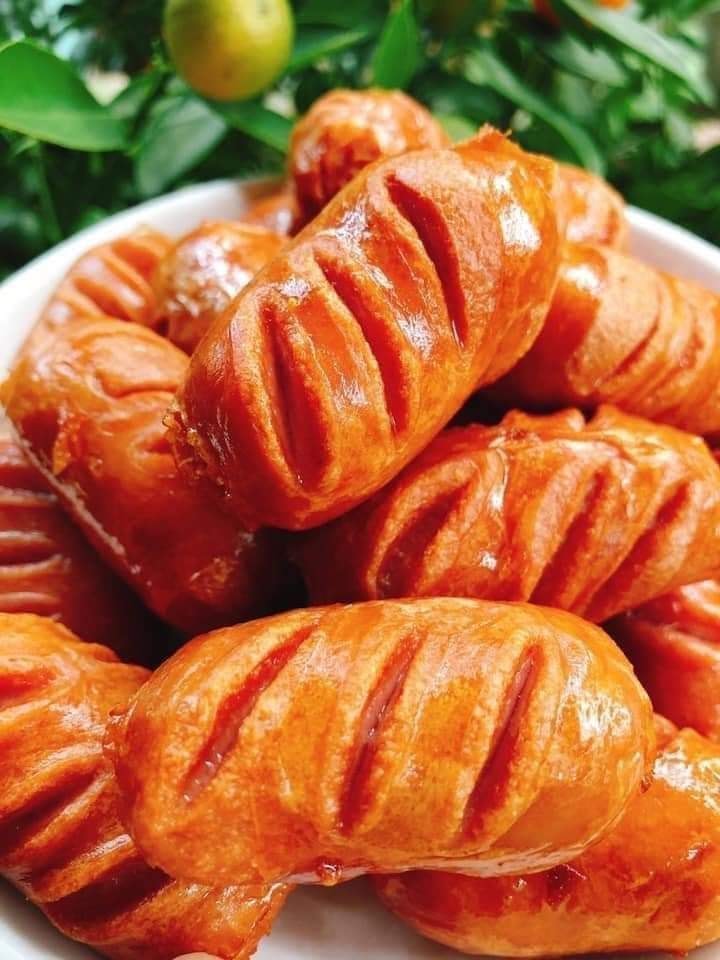 XÚC XÍCH BI TƯƠI (1KG)
