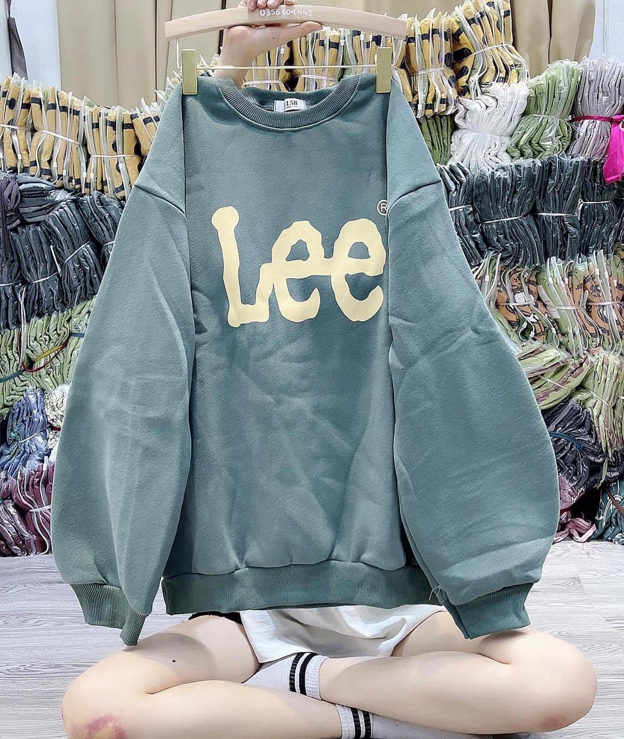 ÁO nỉ sweater in chữ Lee ( trọng lượng từ 40kg đến 70kg )