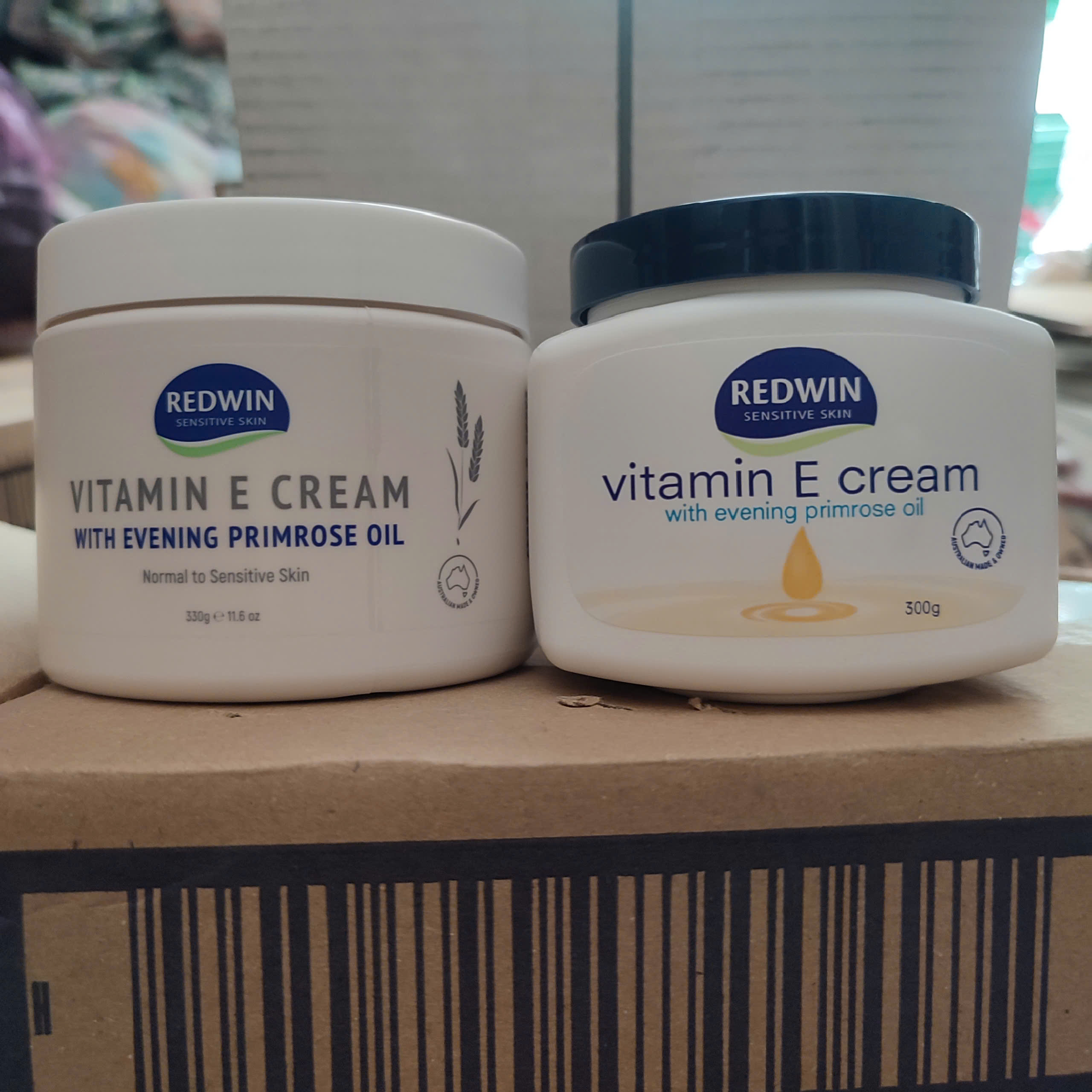 [Hàng Chuẩn ÚC] Kem dưỡng da mềm mịn Redwin Vitamin E 400ML