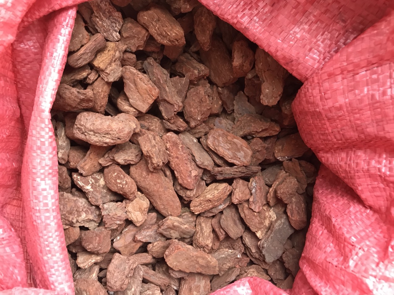 1KG Vỏ Thông Đỏ Trồng Lan - Đã Qua Xử Lý
