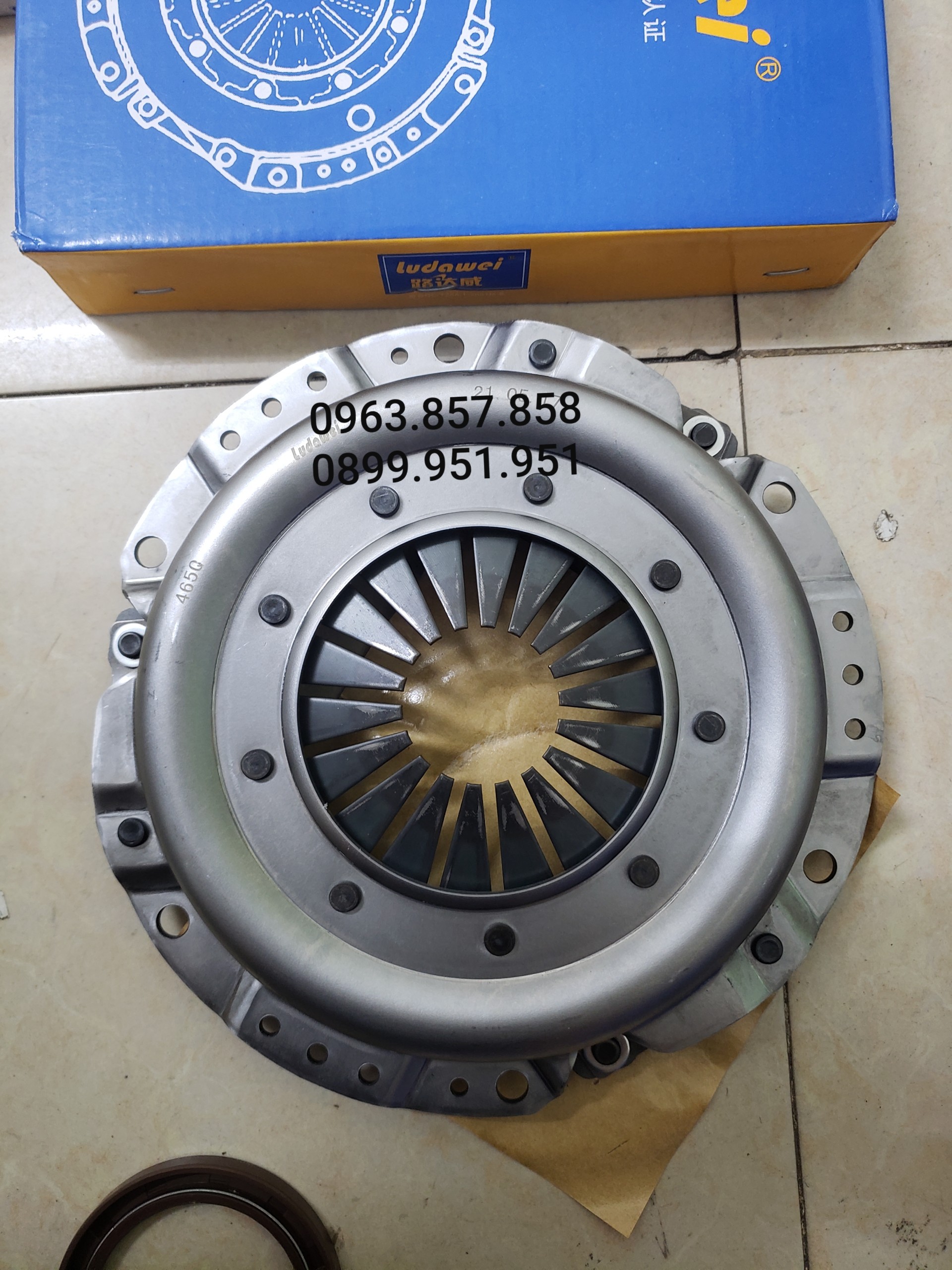 Bàn ép SUZUKI 500Kg và SUZUKI 7 Chỗ ( Hàng loại 1)