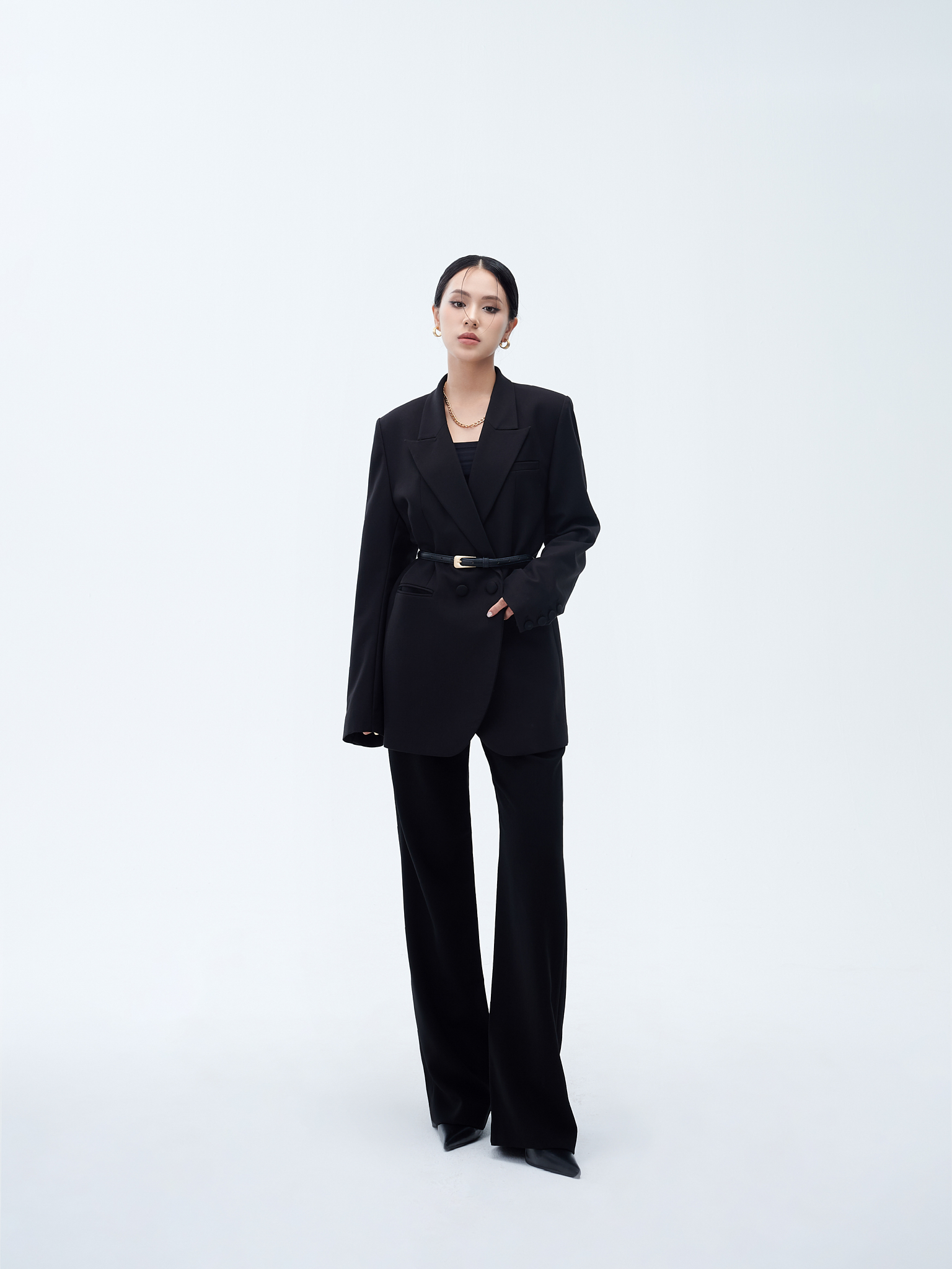 Áo blazer oversize cá tính - ESTHER STUDIOS Mega Blazer - Black