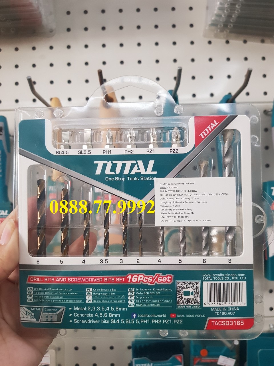 Bộ 16 mũi khoan bê tông và đầu bắn vít TOTAL TACSD3165 Bộ mũi khoan đa năng bao gồm 6 mũi khoan xoắn, 4 mũi khoan bê tôn