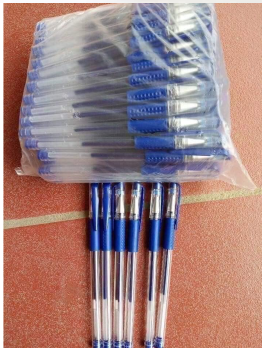 SÉT 100 BÚT BI NƯỚC SIÊU TIỆN ÍCH