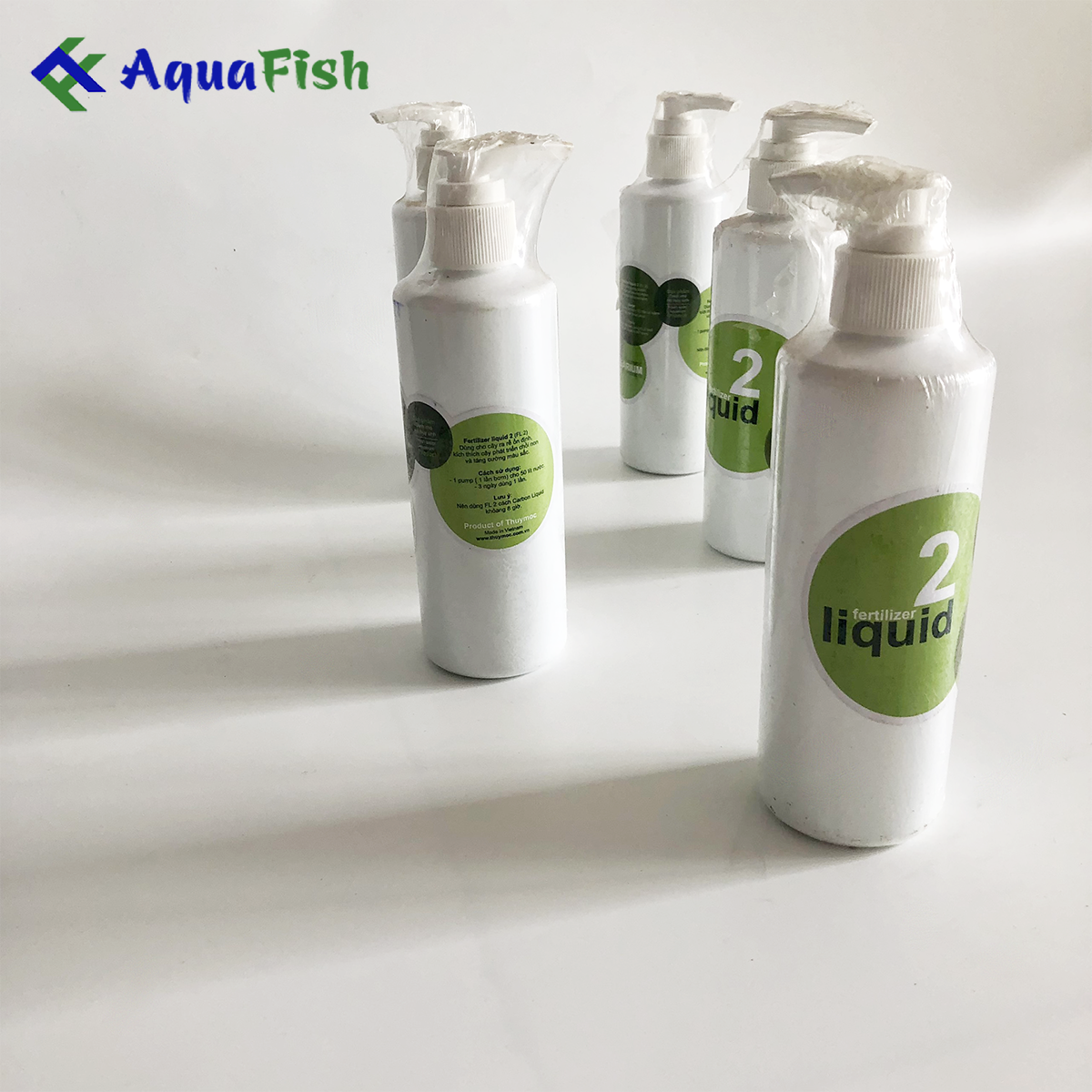 Phân nước dùng cho cây thủy sinh Fertilizer Liquid 2 lọ 250ml (giúp cây ra rễ ổn định, phát triển chồi non, tăng cường màu sắc)