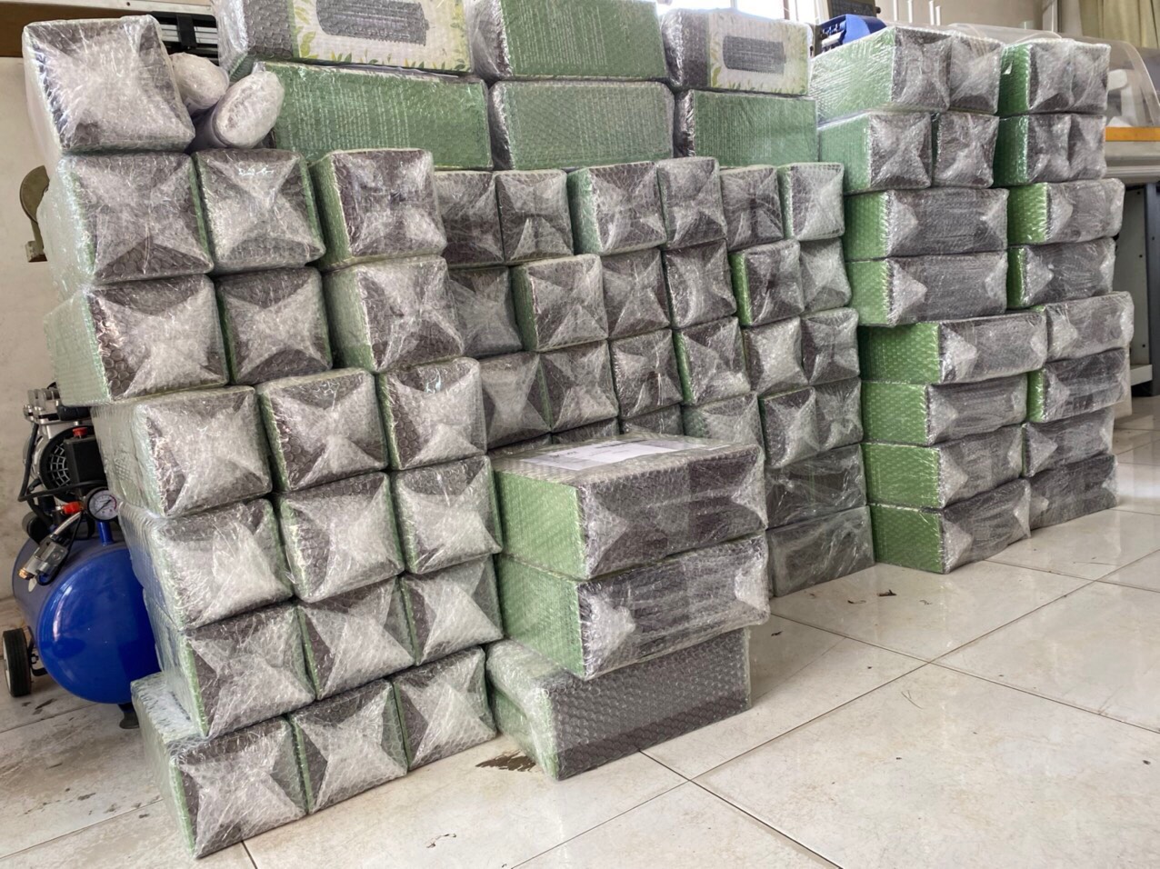 [HCM]Đèn diệt côn trùng ruồi muỗi Con dơi model CN03
