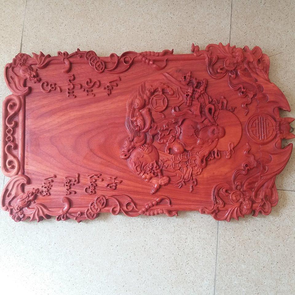 tranh gỗ lốc lịch kích thước 68cmx40cm
