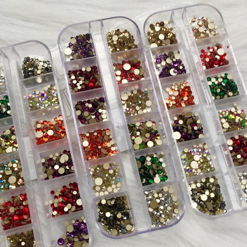 Đá Chân Tiệp Mix Size Và Màu (1 Hộp ) - Đồ Nail Giá Rẻ