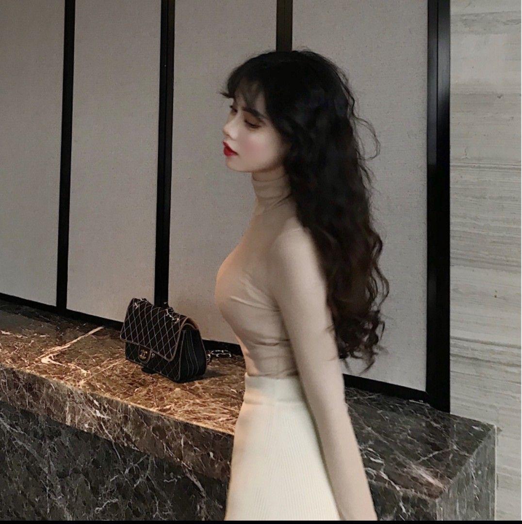 Áo thun lụa cổ lọ, chất lụa đẹp mê 11428-1 ( MÀU ĐEN )