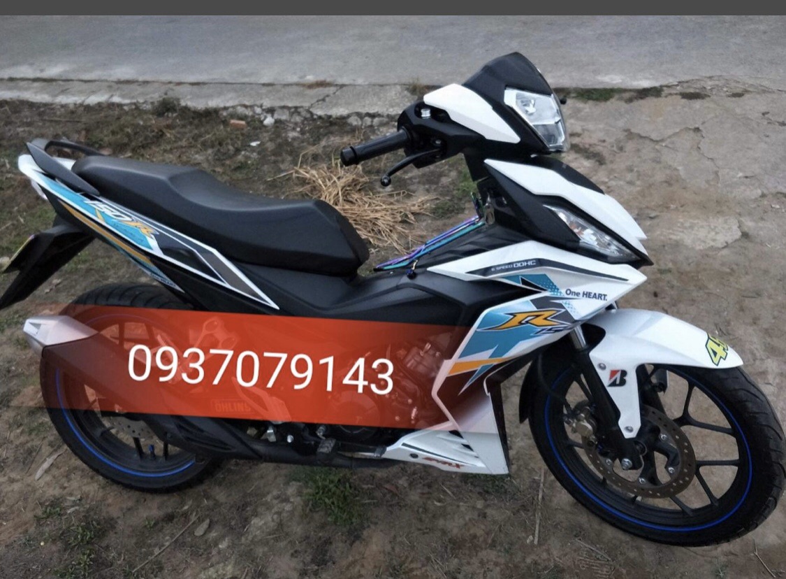Tem rời winner chữ R trắng xanh ngọc