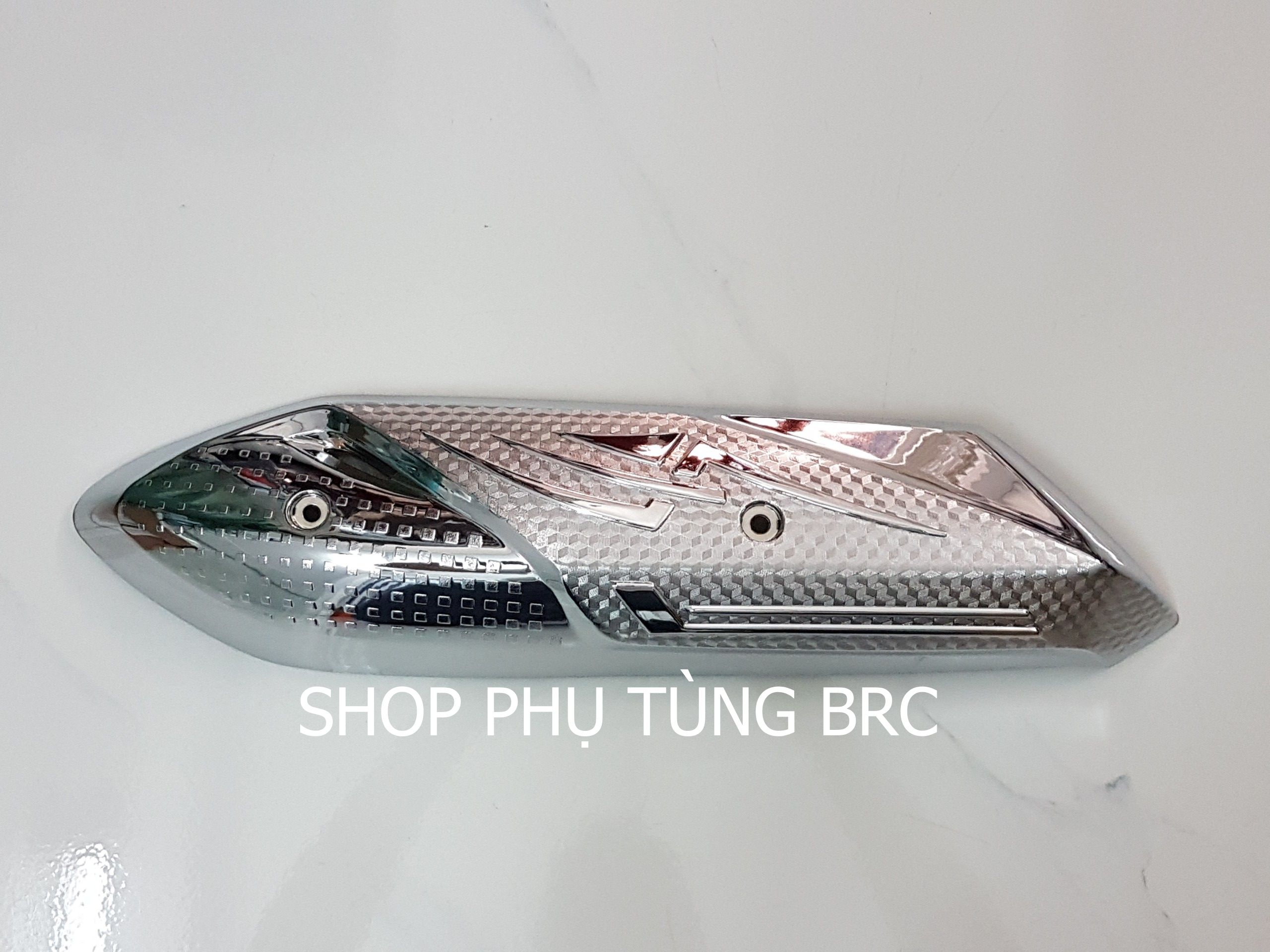 Ốp che pô mạ CROM xe VISION  2021.