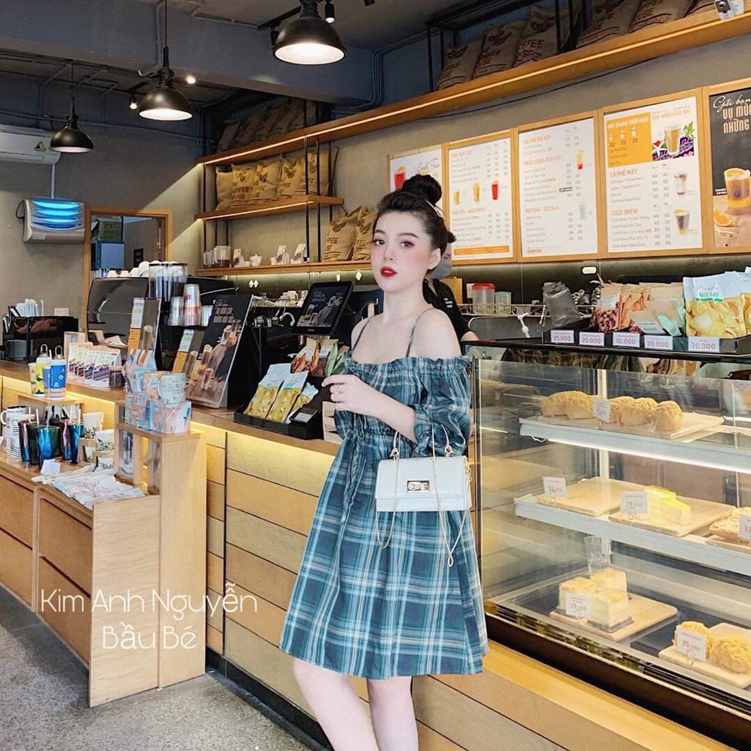 Đầm caro trễ vai tay lỡ siêu xinh