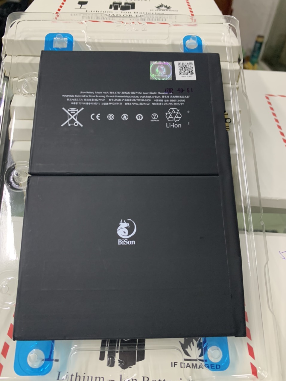 Pin Bison máy iPads đủ mã