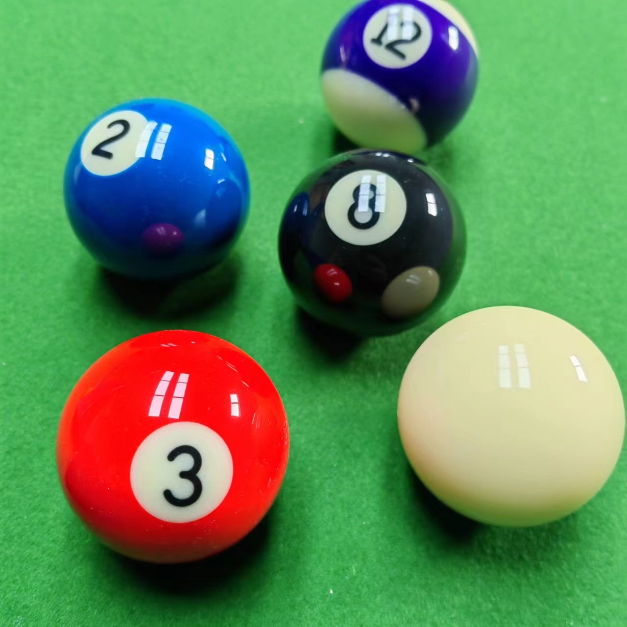 [Retail] Taiwan Helix Girl Billiards Balls