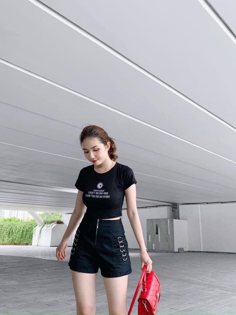 [HCM]Áo croptop thêu hoa cúc