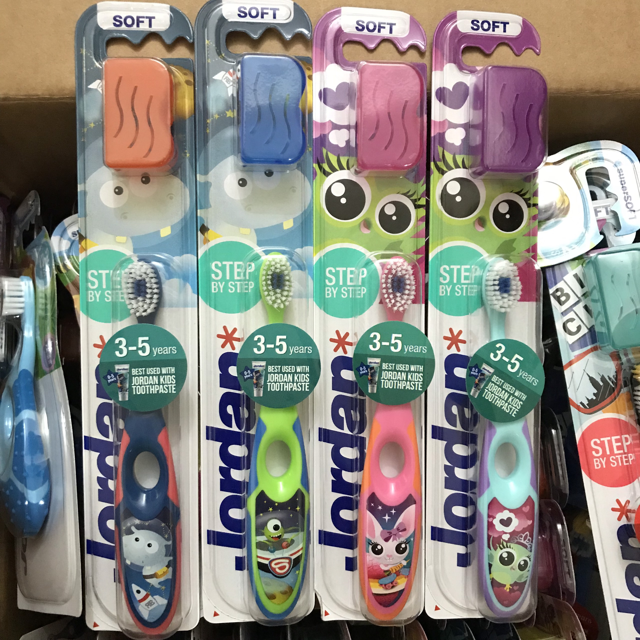 Combo 2 bàn chải đánh răng cho bé Jordan step2 3-5 Tuổi,Giao màu ngẫu nhiên(hàng chuẩn lông siêu mềm)