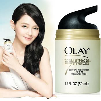 Kem Olay Dưỡng Trắng Da Total Effects 7 In 1- Spf15