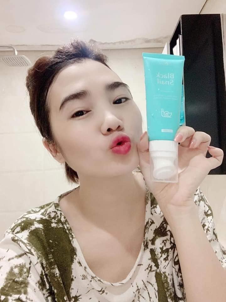 Sữa rửa mặt Huyền Phi chính hãng