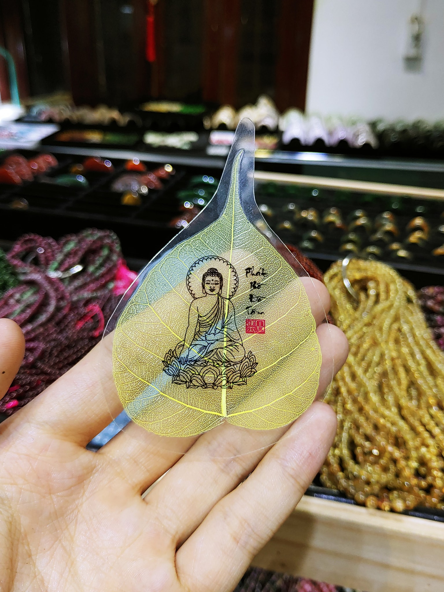 Lá bồ đề dát vàng (màu vàng)