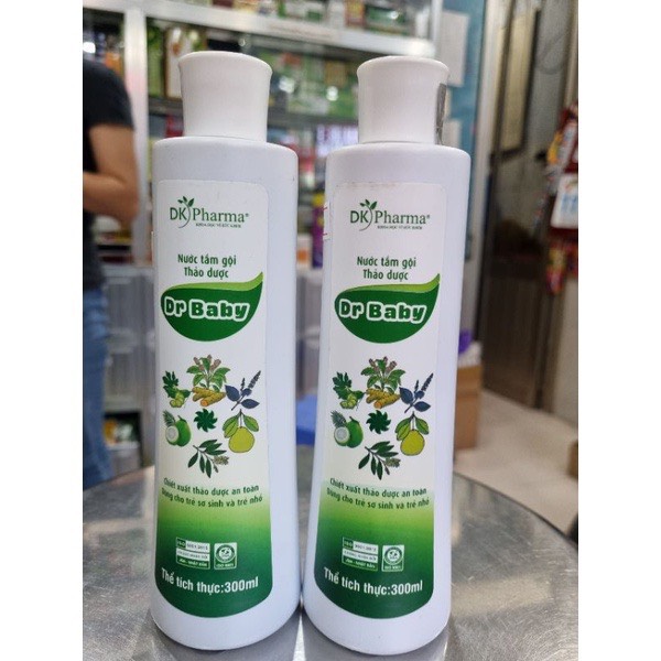 Nước Tắm Gội Thảo Dược Dr Baby Chai 300ml- Chiết xuất thảo dược an toàn cho trẻ sơ sinh và trẻ nhỏ. hạn dùng 2027