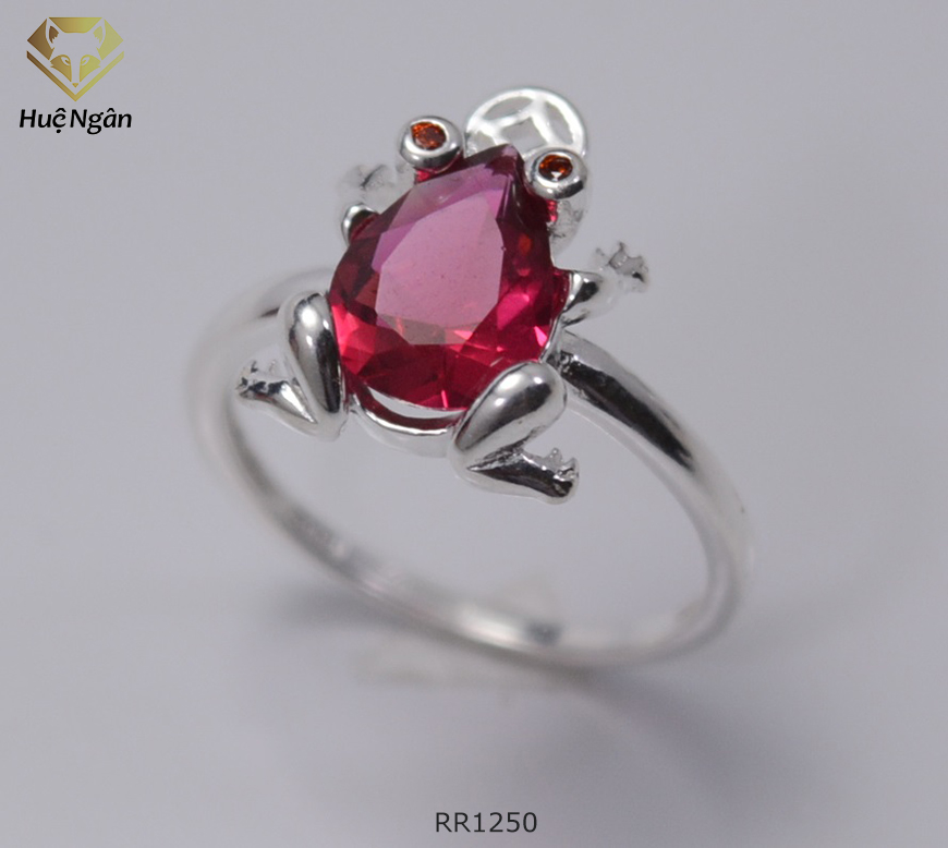 Nhẫn bạc 925 Huệ Ngân  RR1250