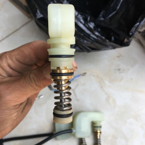 Role áp lực máy rửa xe - role cong.