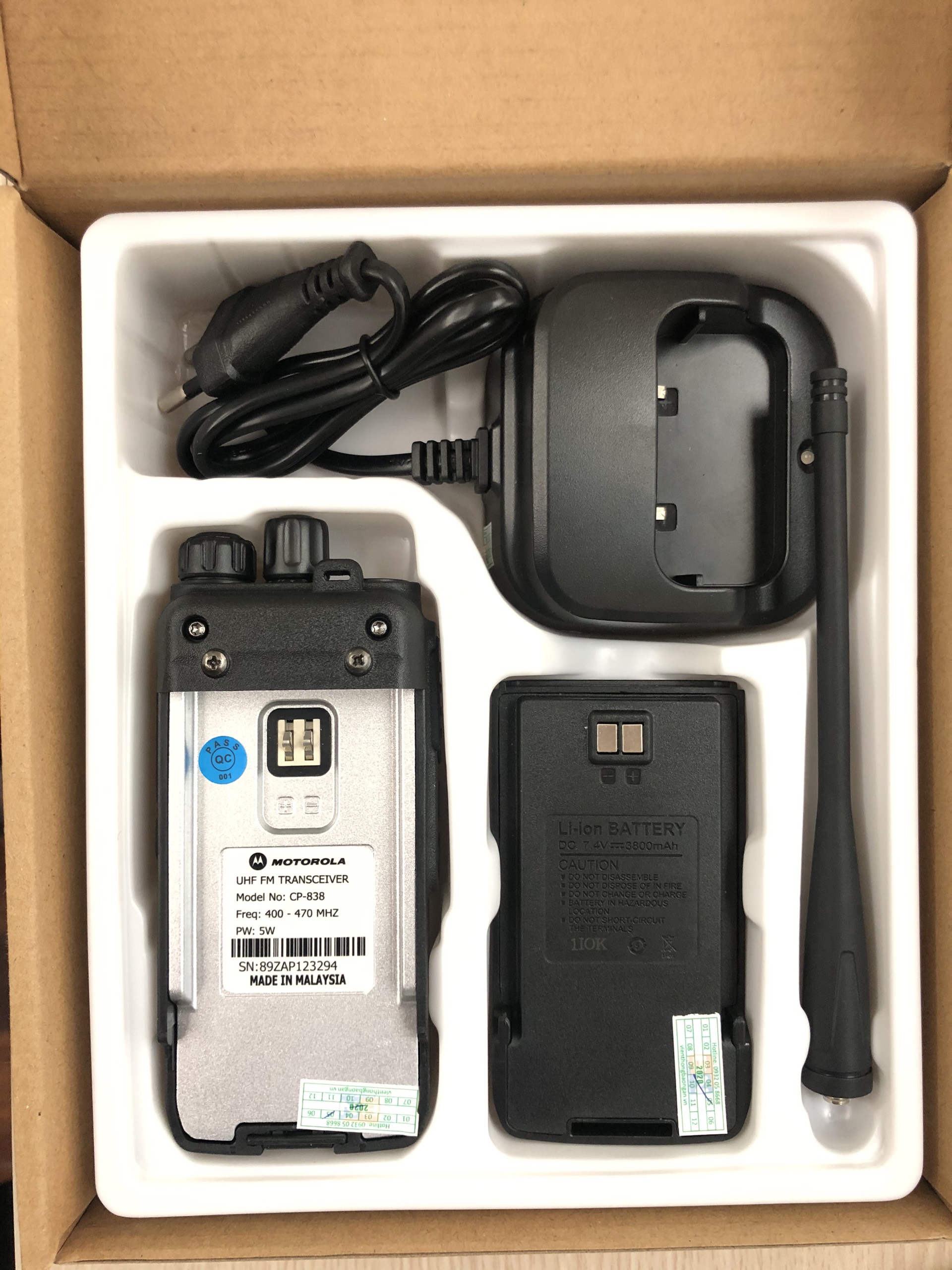 Bộ 2 Bộ đàm Motorola CP838 (Siêu bền, Loa chống từ tính, Pin 3800mAh, cự ly liên lạc xa)