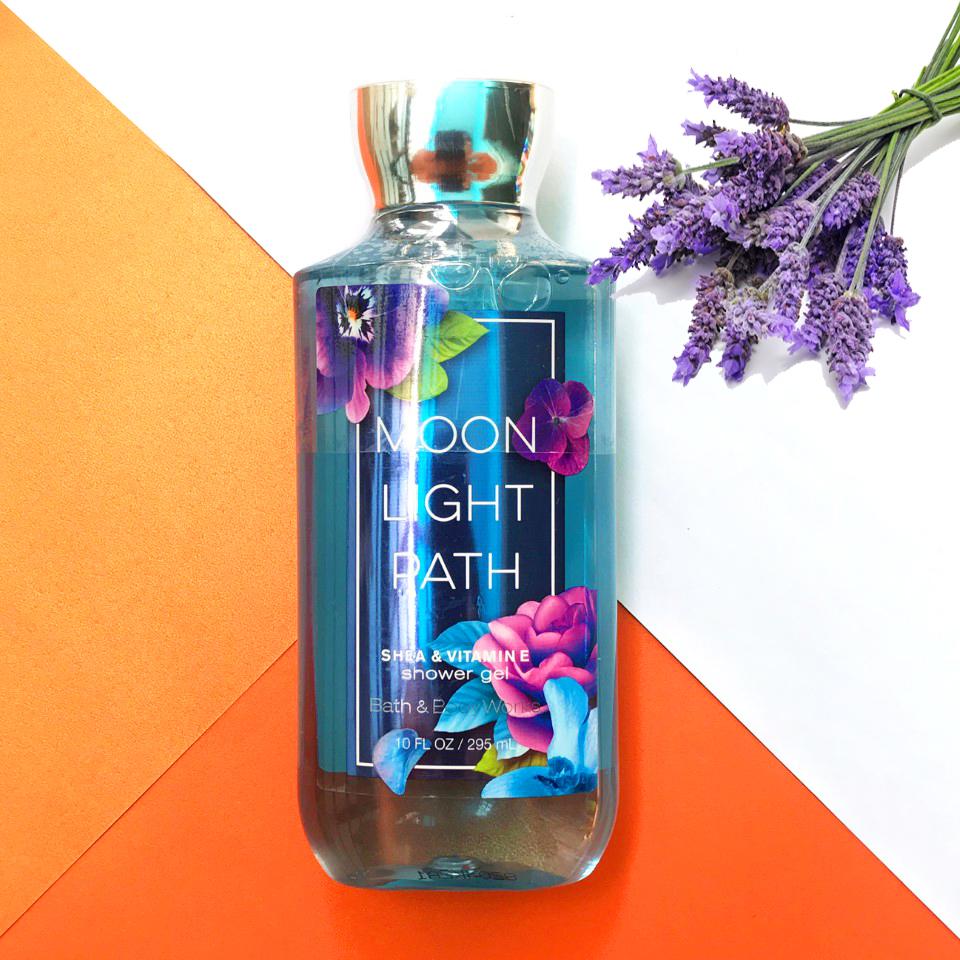 Sữa tắm Bath & Body Works Moon Light Path 295ml
