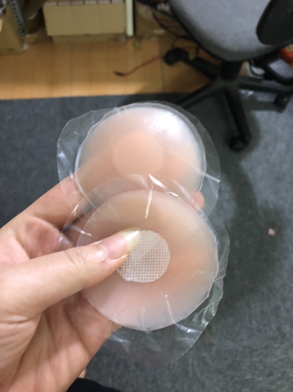 Miếng dán ngực silicon hộp 10 miếng