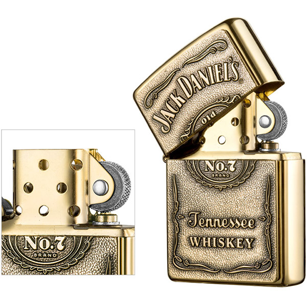 Hộp Quẹt Bật Lửa Zippo Jack Daniel's Label Brass Emblem Pocket Lighter (Vàng)