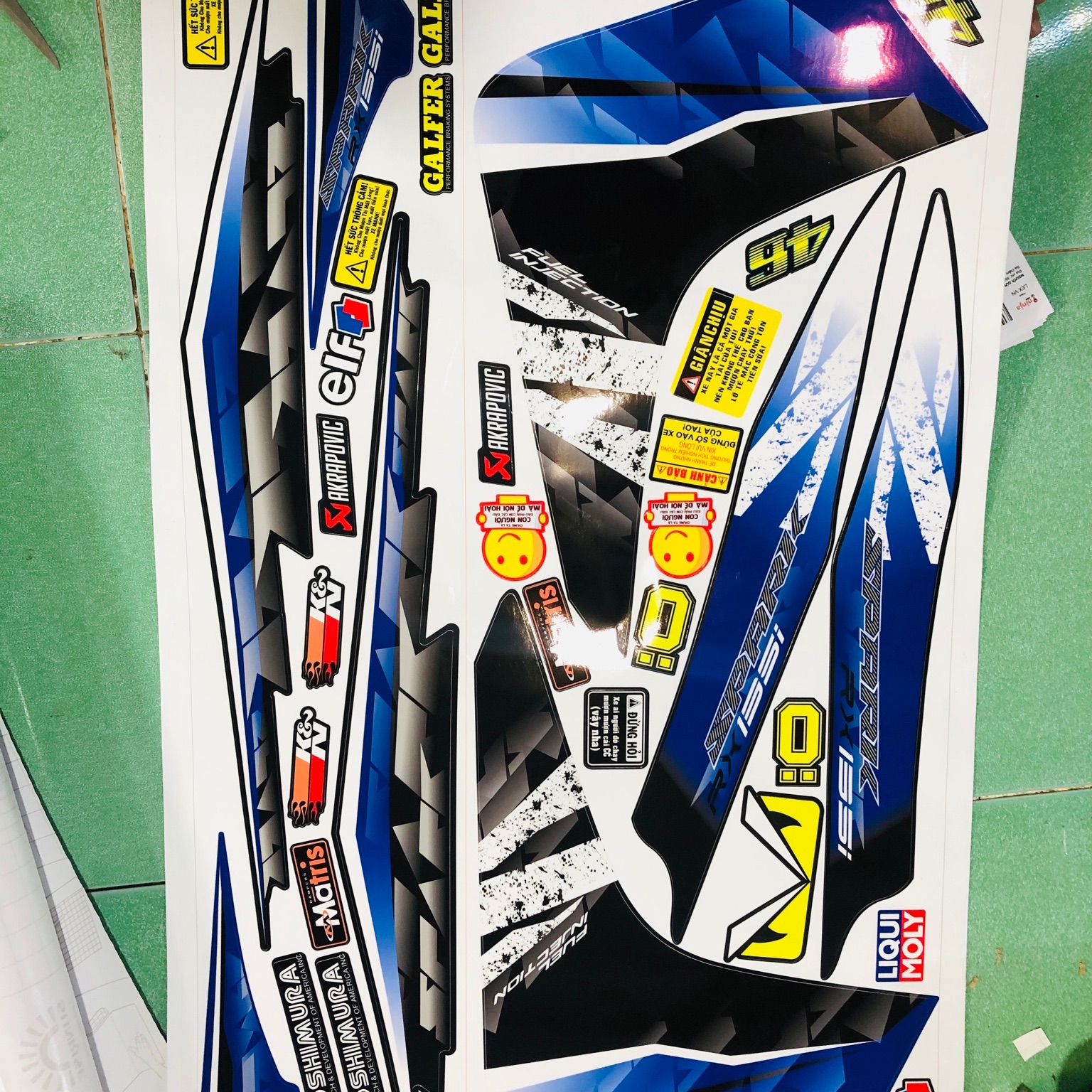Tem rời exciter 2010 spark xanh đen