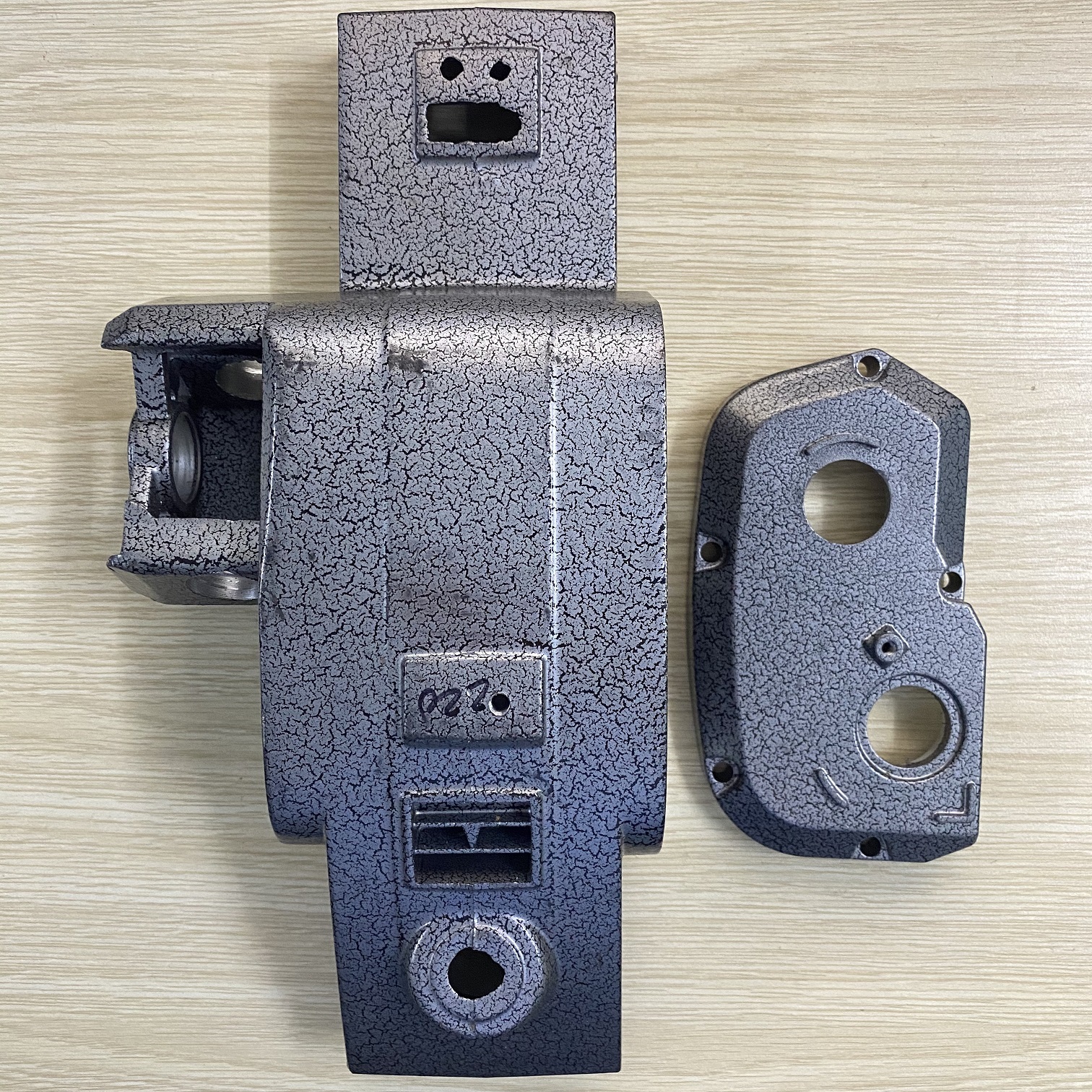 Bộ vỏ nhôm máy bào gỗ Maktec 90mm