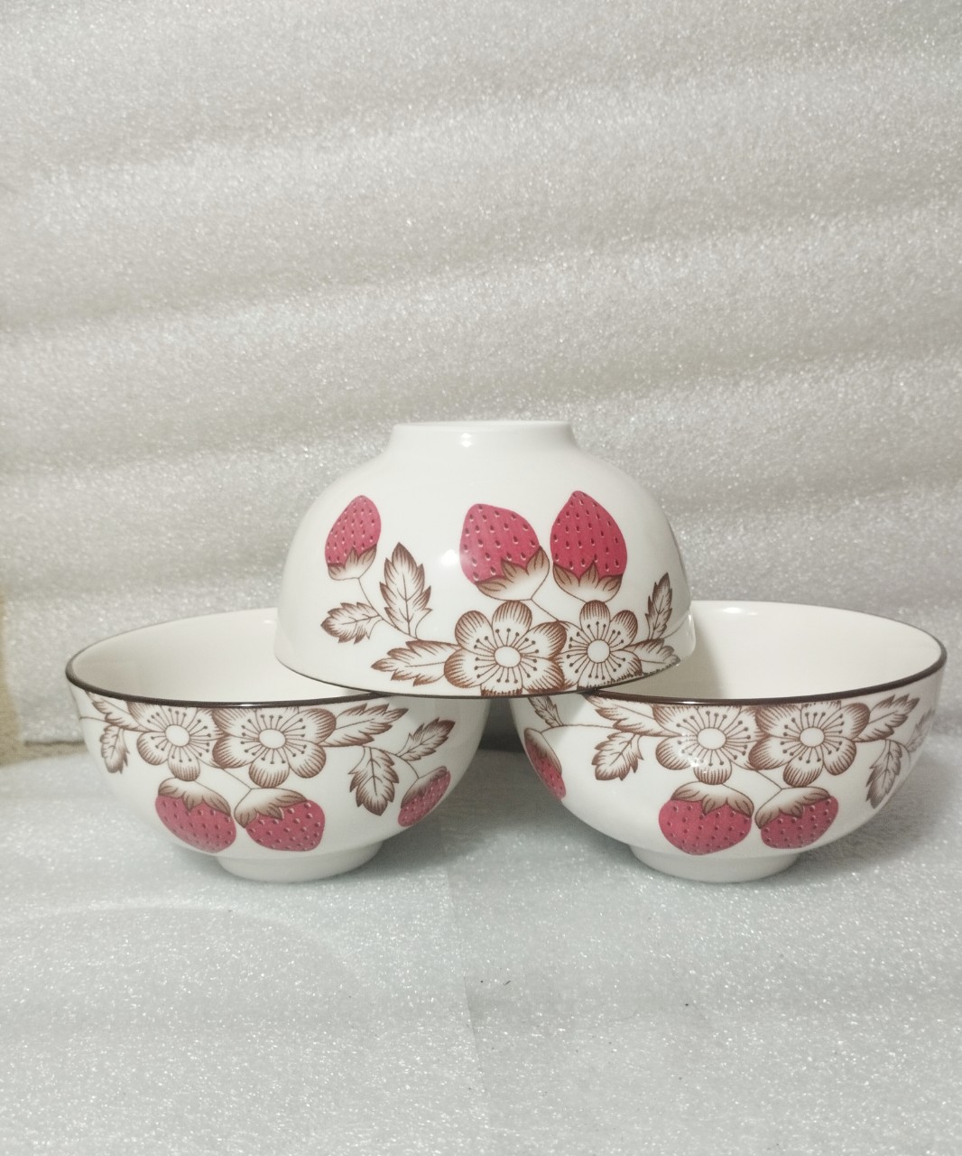 combo 10 chén, 5 chén, 2 chén sứ ăn cơm 11.5cm hoa văn trái dâu GL80