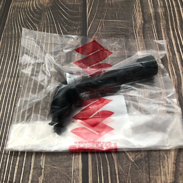 Bộ chụp Bugi suzuki Raider xăng cơ/ Raider Fi/ Satria Fi 150/ Gsx /Bandit
