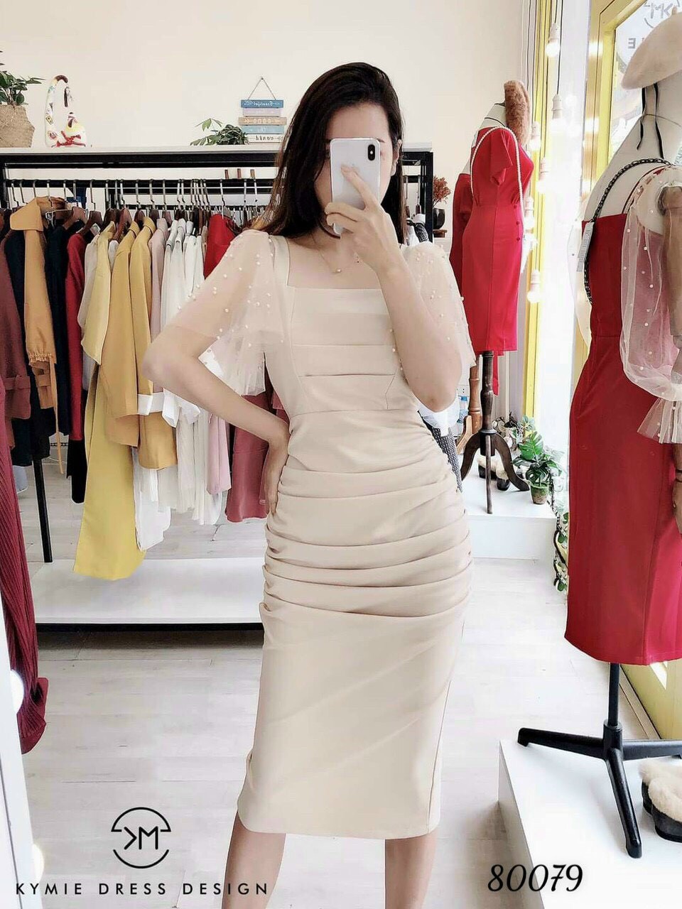 Đầm umi phối lưới body cực xinh , tôn dáng cho các chị em