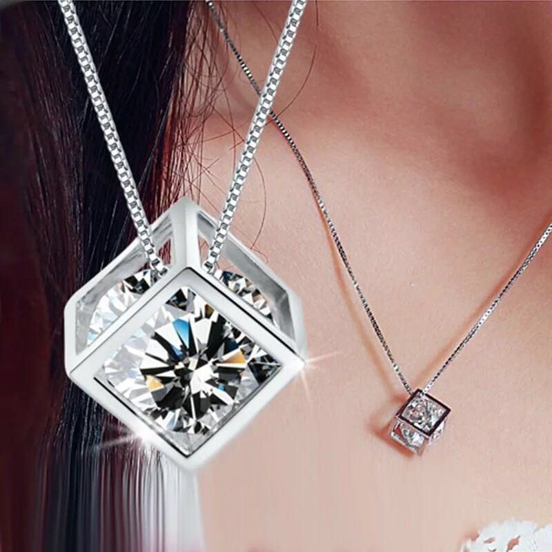 Dây Chuyền Khối Lập Phương Cá Tính Sc489