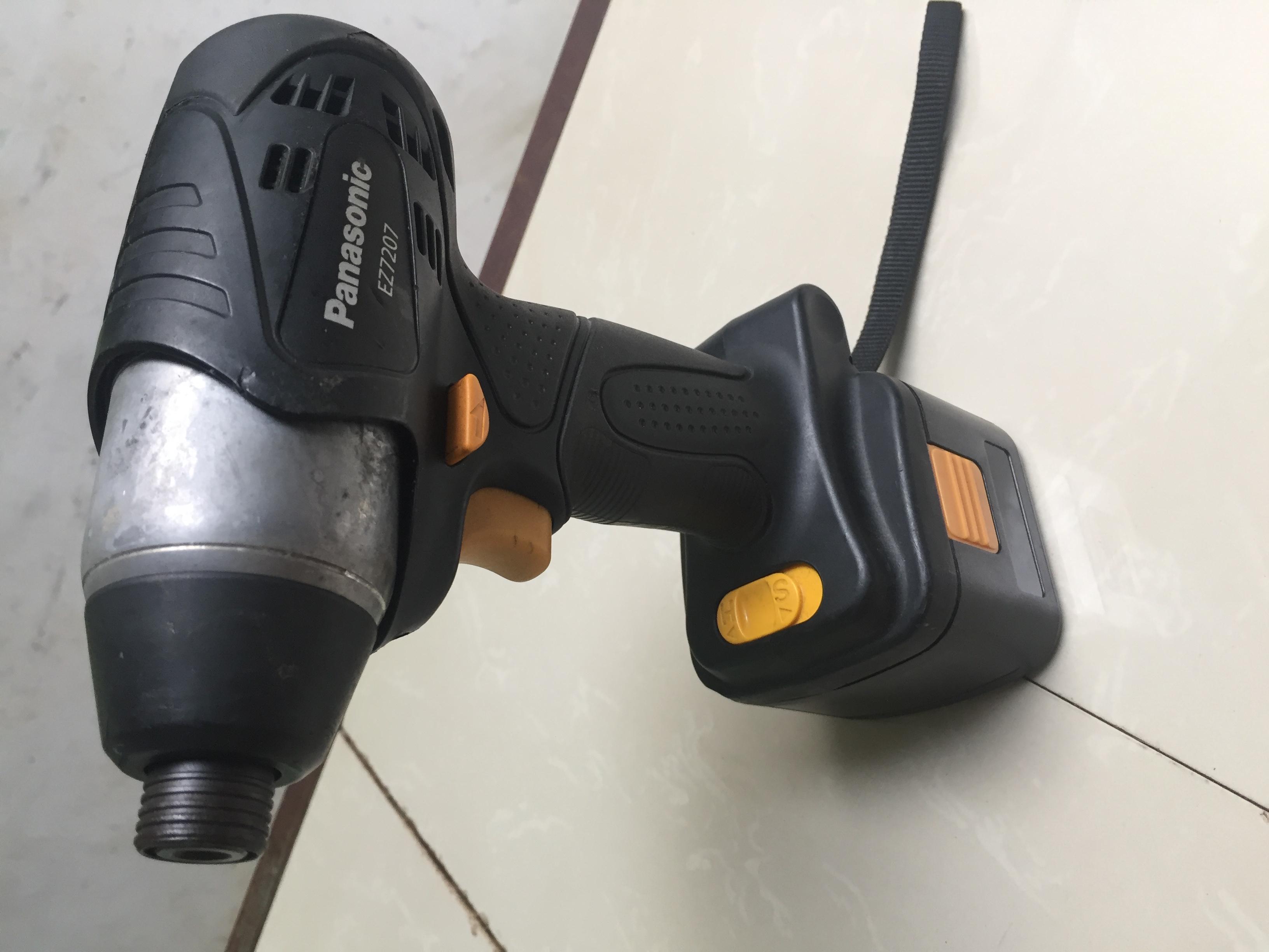 Pin National Panasonic 12V 5A Được Làm Từ Pin Lishen Mới